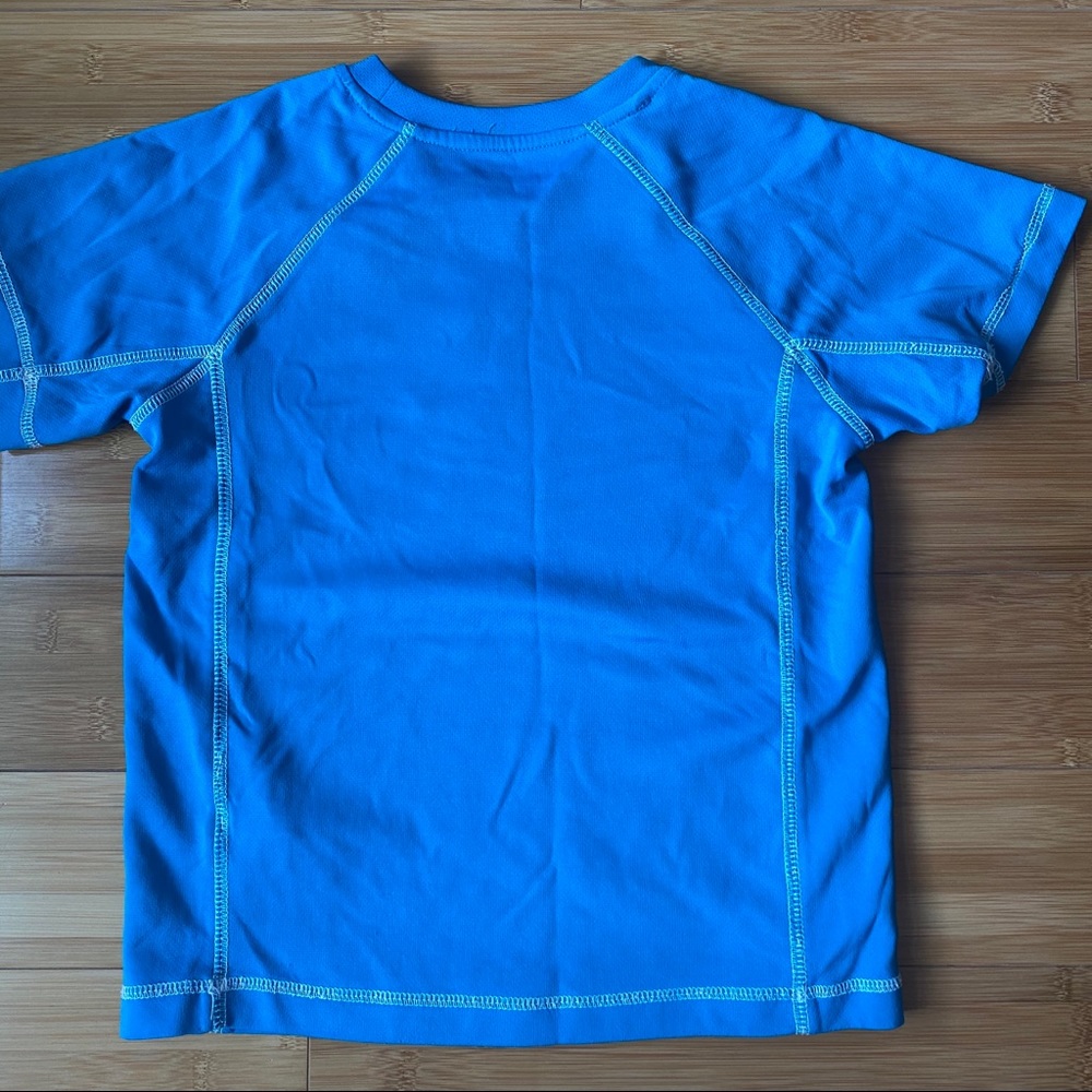 Teal Rash Guard Size Medium (5/6) - Picture 3 of 3